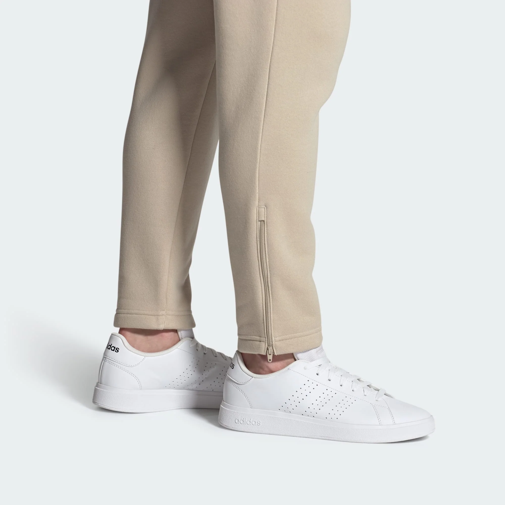 Adidas Men's Advantage 2.0 Triple White Sneaker Shoes - Image 3