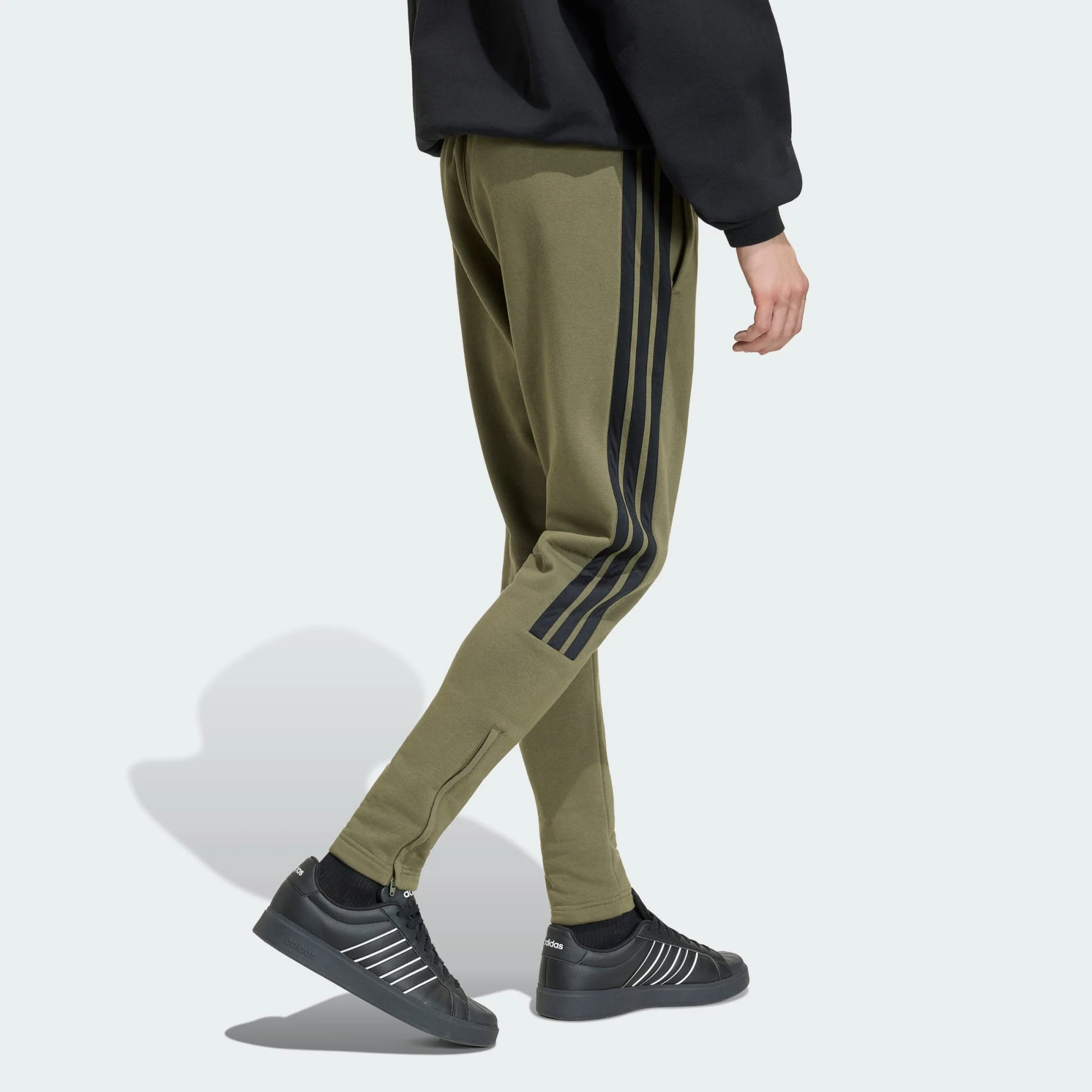 Adidas Men's House Of Tiro Fleece Olive/Black Trackpants - Image 3