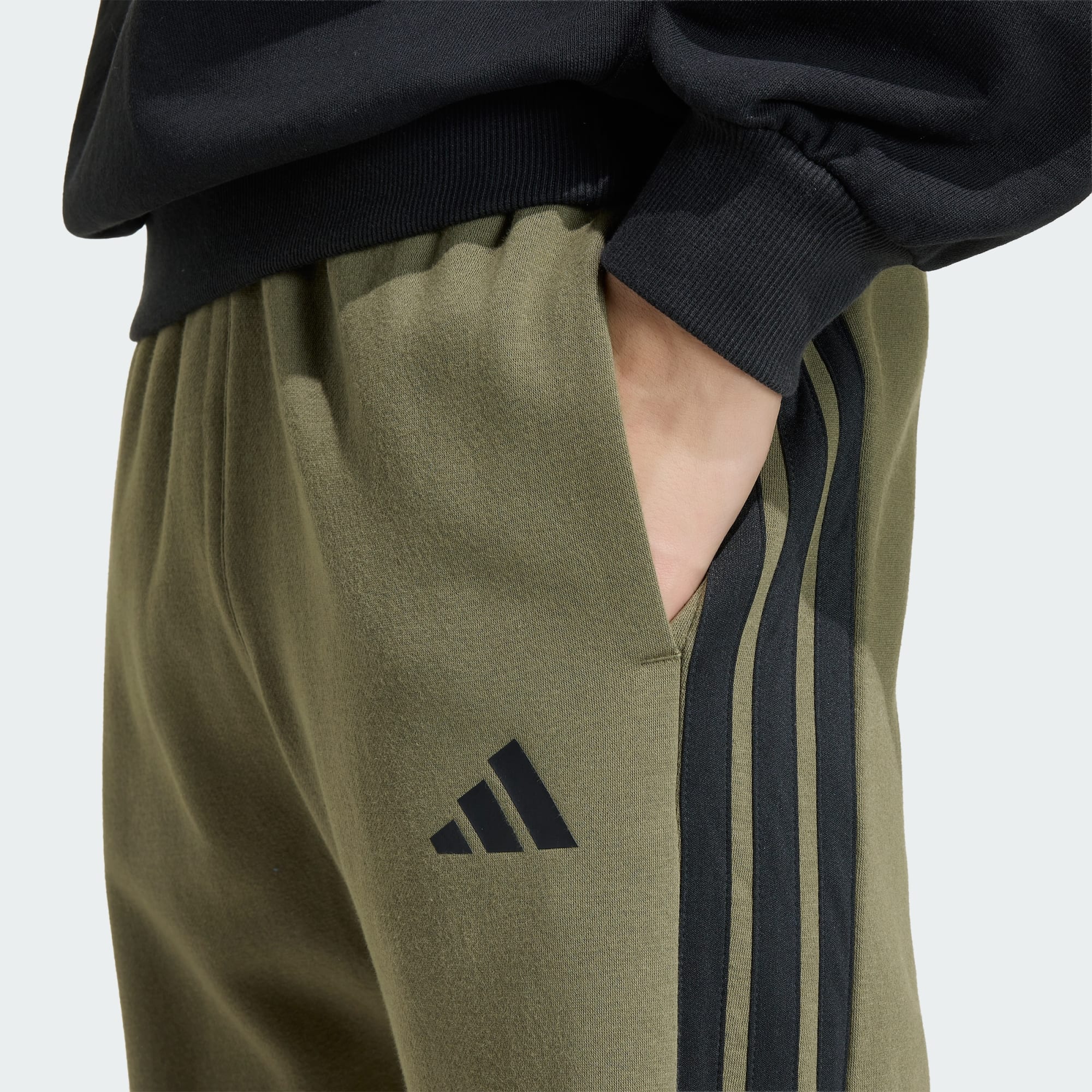 Adidas Men's House Of Tiro Fleece Olive/Black Trackpants - Image 5