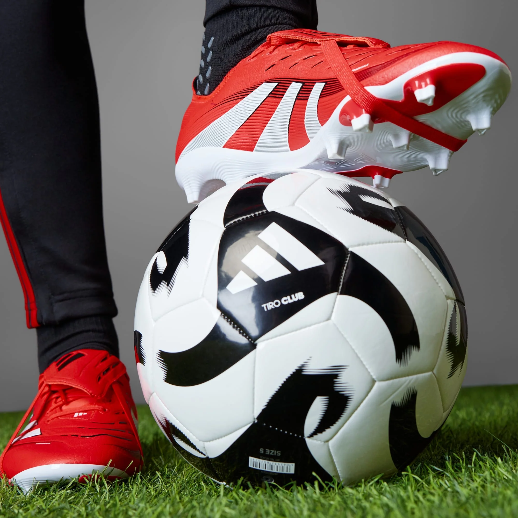Adidas Men's Predator P3 Fold Red/White Football Boots - Image 4