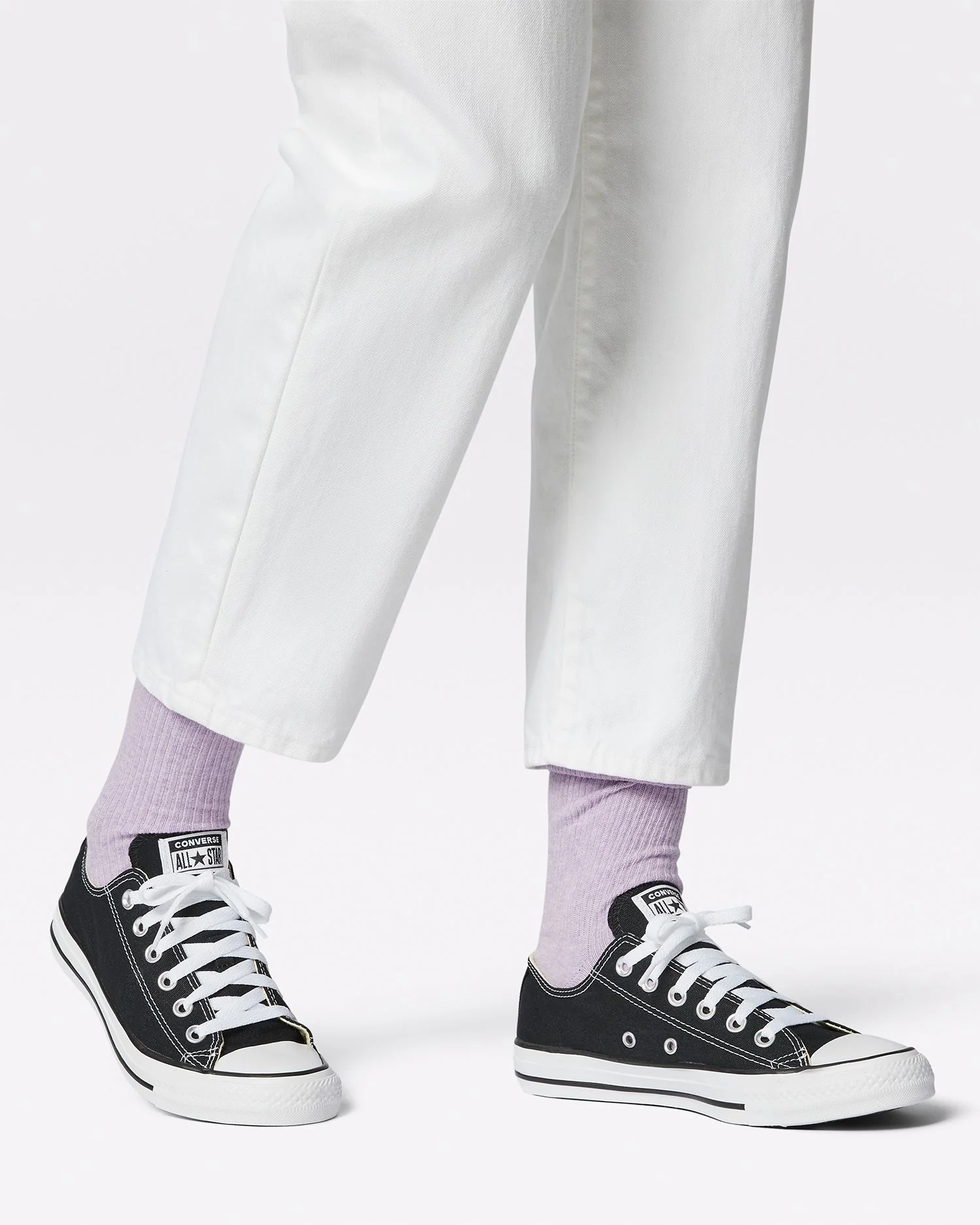 Converse Women's Chuck Taylor All Star Low Top Black/White Shoe - Image 3