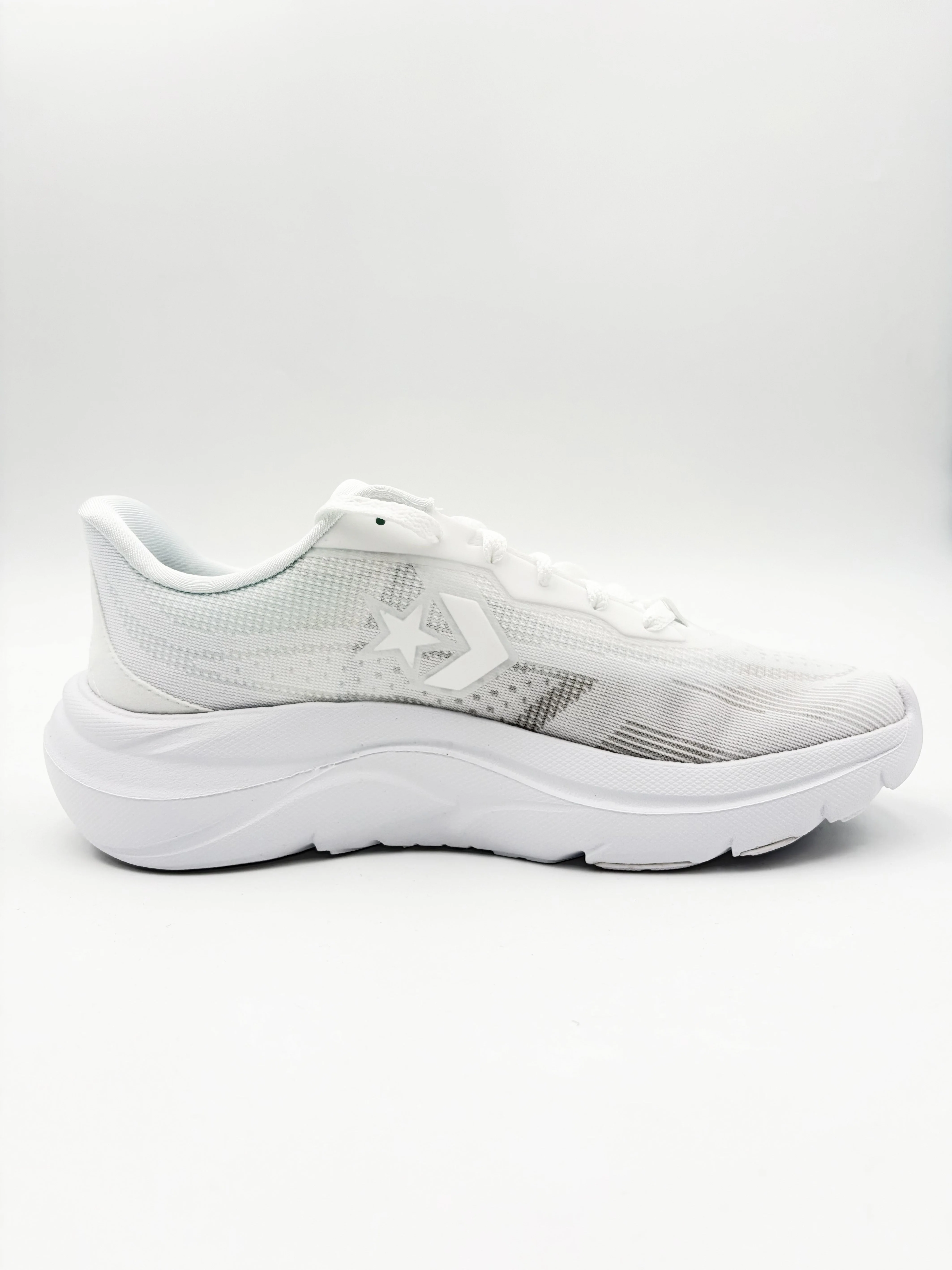 Converse Unisex Day One Runner Triple White Running Shoe