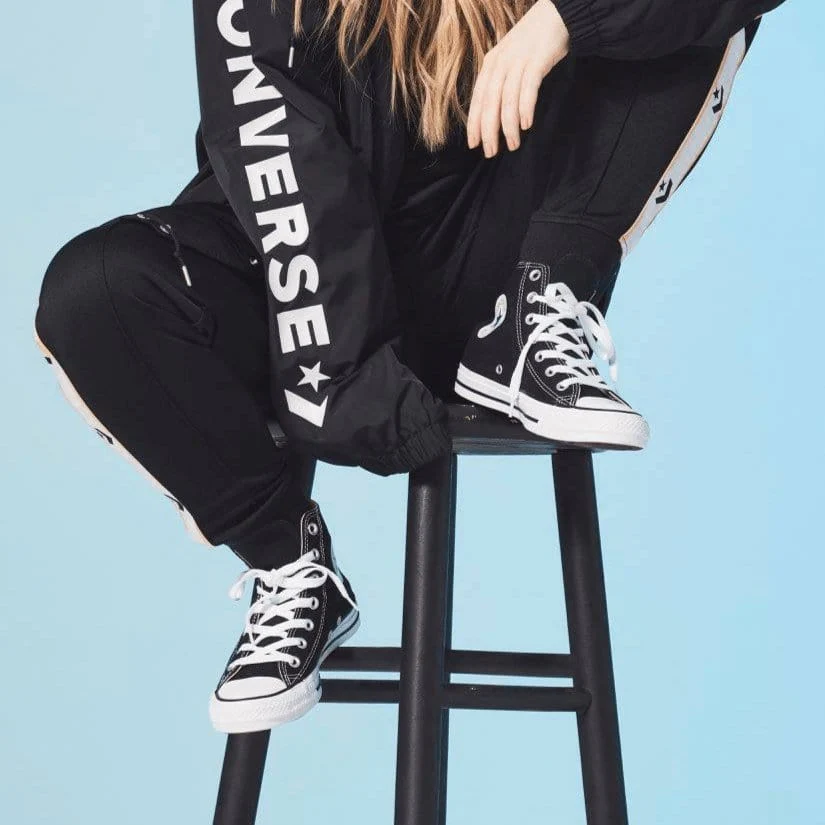 Converse Women's Chuck Taylor All Star High Top Black/White Shoe - Image 4