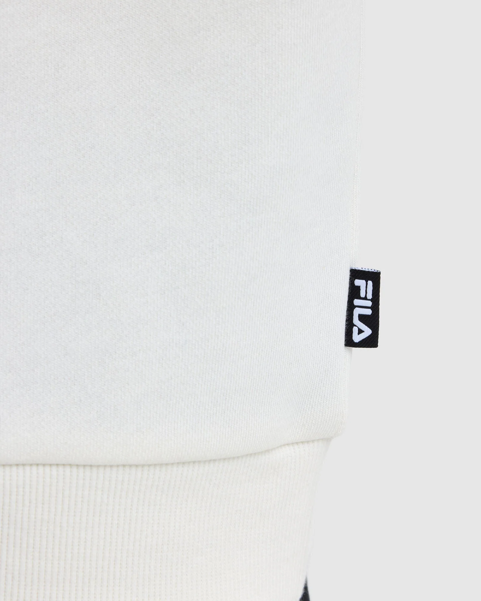 Fila Men's Byron Relaxed Crew Gardenia Sweatshirt - Image 4