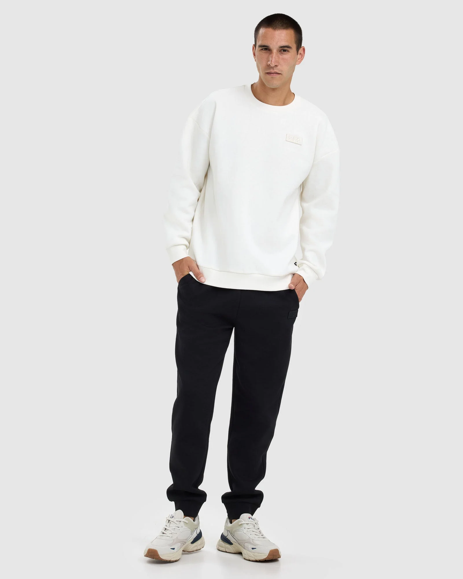 Fila Men's Byron Relaxed Crew Gardenia Sweatshirt - Image 5