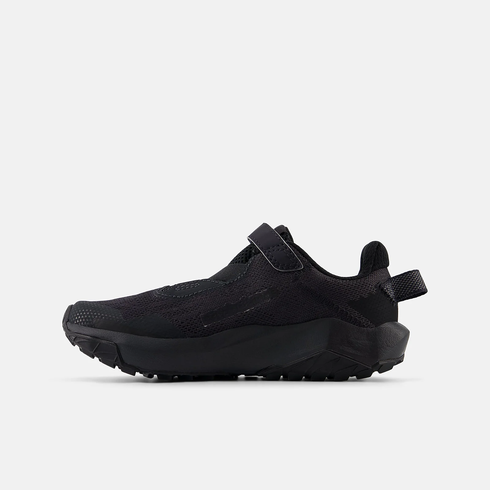 New Balance Kid's Dynasoft Nitrel V6 Top Strap Triple Black Running Shoes - Image 2