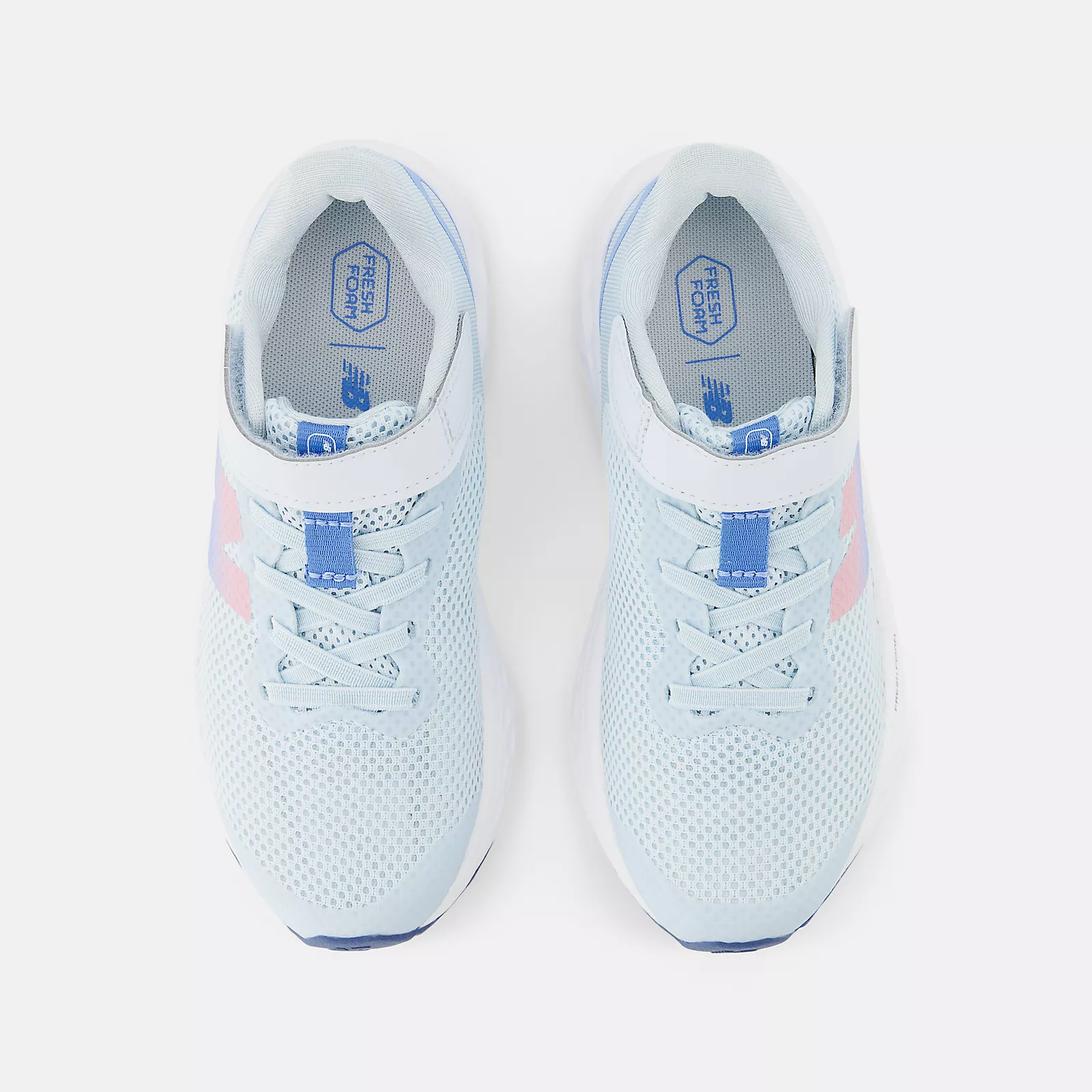 New Balance Kid's Foam Arishi V4 Top Strap Frost Running Shoes - Image 3