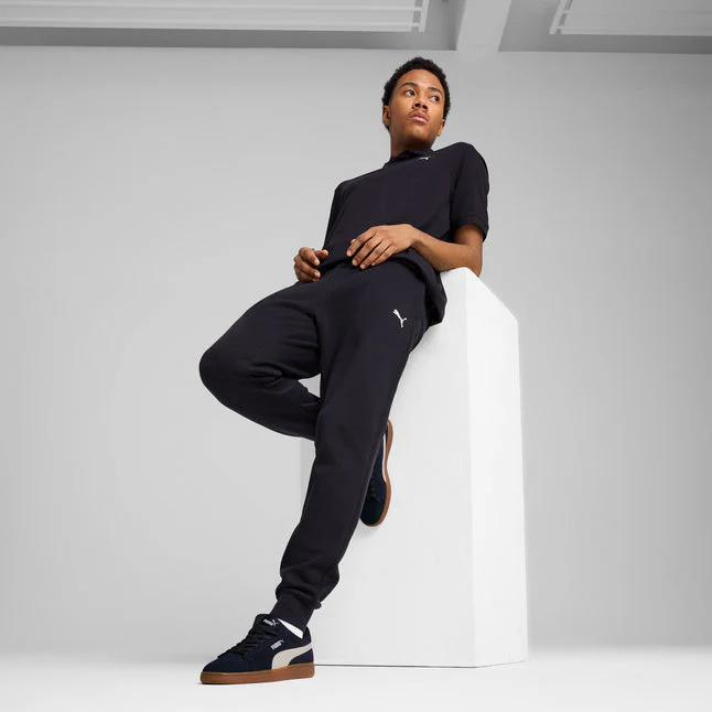 Puma Men's Essentials Fleece Navy Trackpants - Image 5