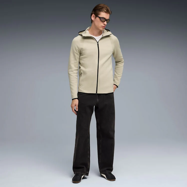 Puma Men's Evostripe Full-Zip Grey Hoodie - Image 4