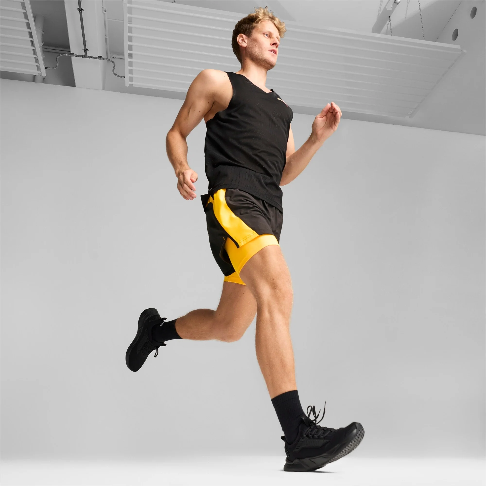 Puma Men's Retaliate 3 Triple Black Running Shoes - Image 6